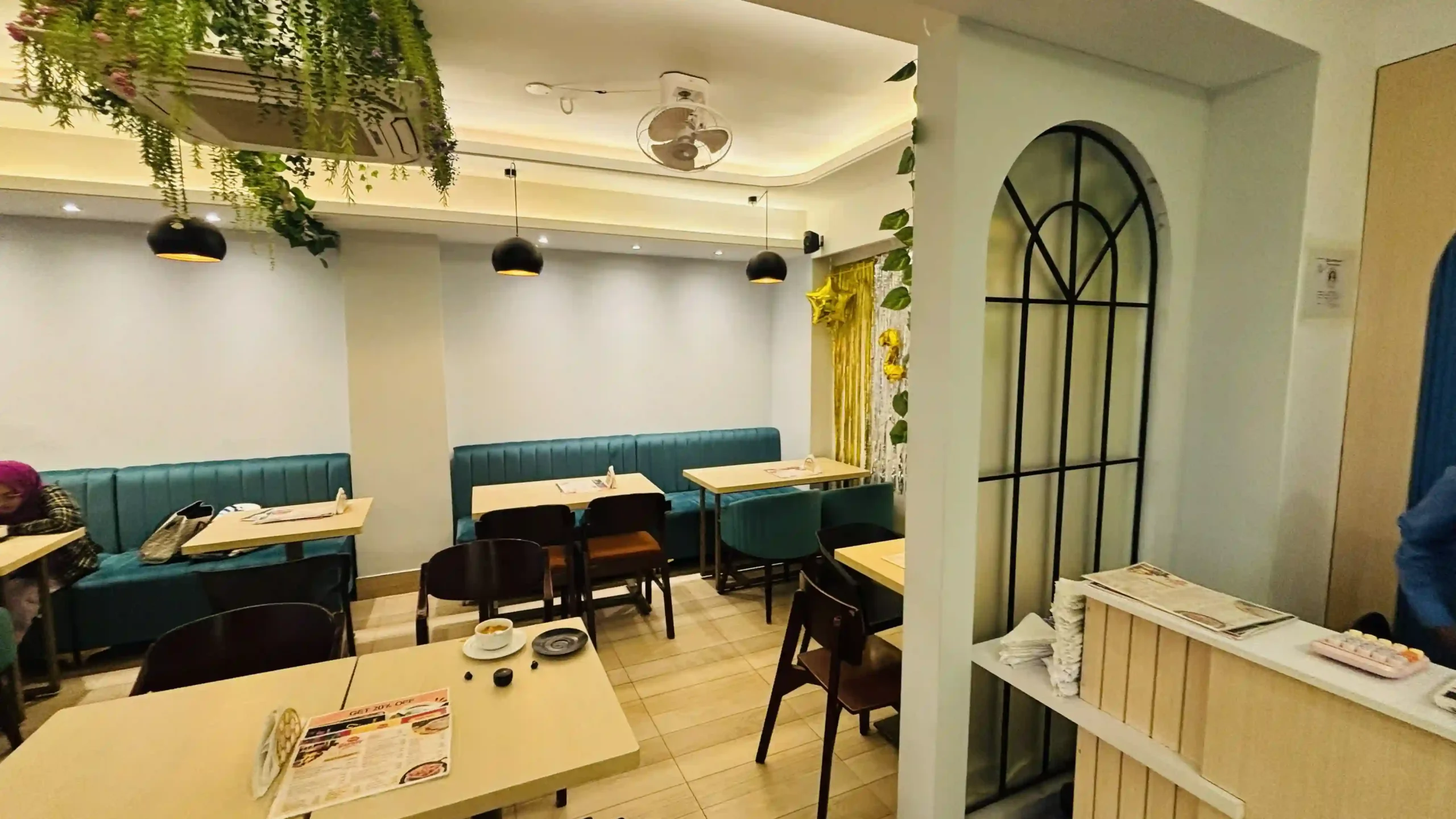 hello-junior-kidszone-&-resturent-image-3